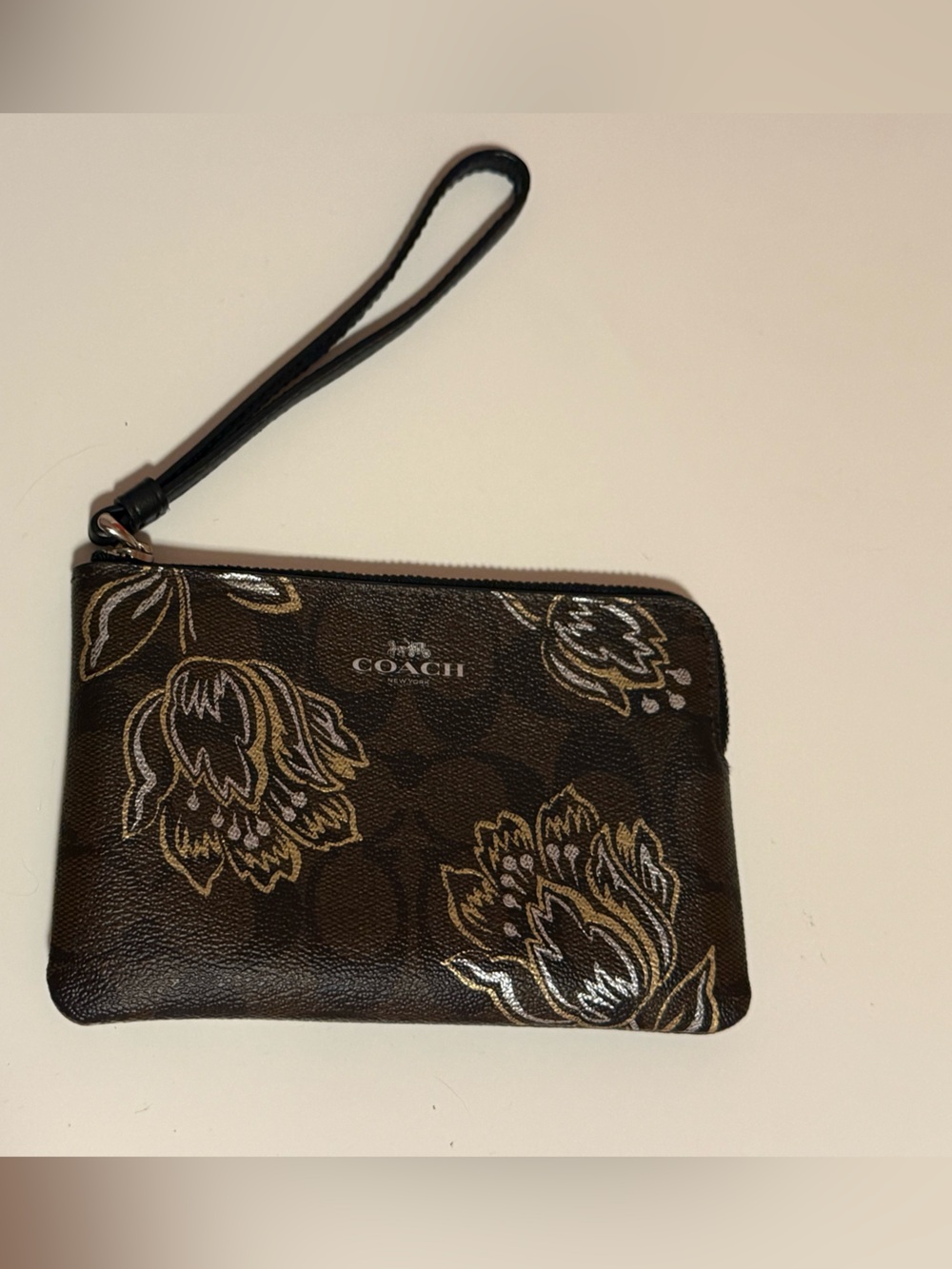NWOT Coach Signature Floral Wristlet Brown Metallic Gold Silver Zip Clutch
